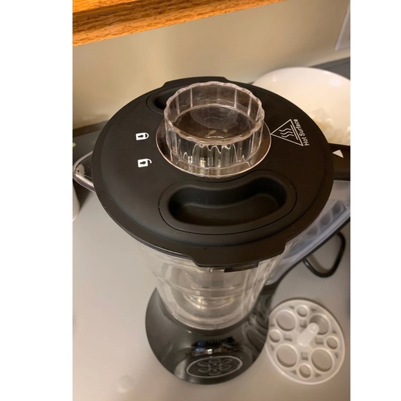 NWOB Sharper Image Blender + Soup Maker - Picture 3 of 4